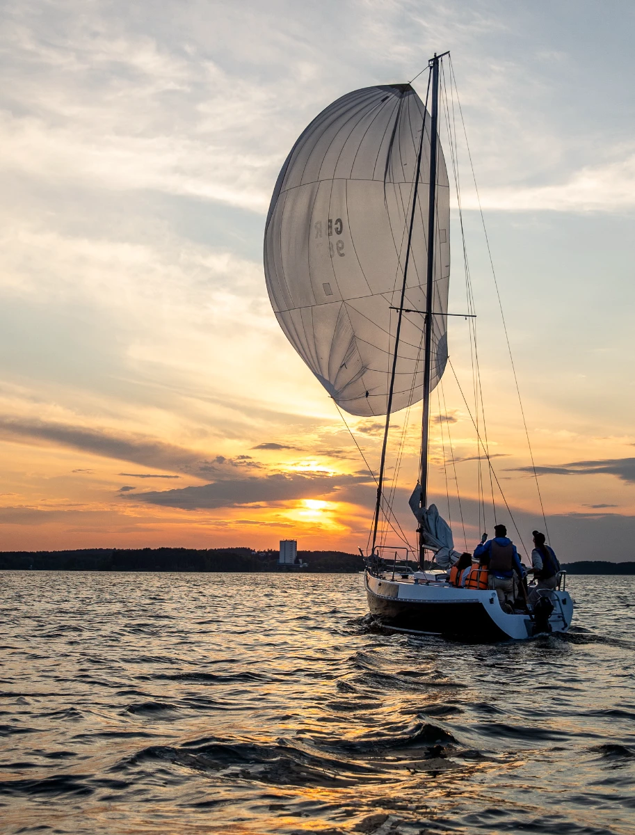 Уроки управления яхтой: станьте уверенным яхтсменом